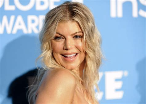 fergie naakt|Fergie mostra foto nua, recebe elogios e todo mundo quer saber。